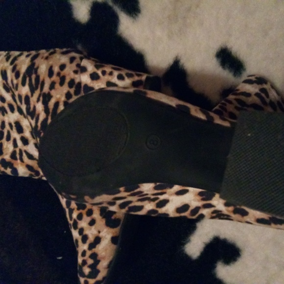 Boots size 8 women - Picture 1 of 5